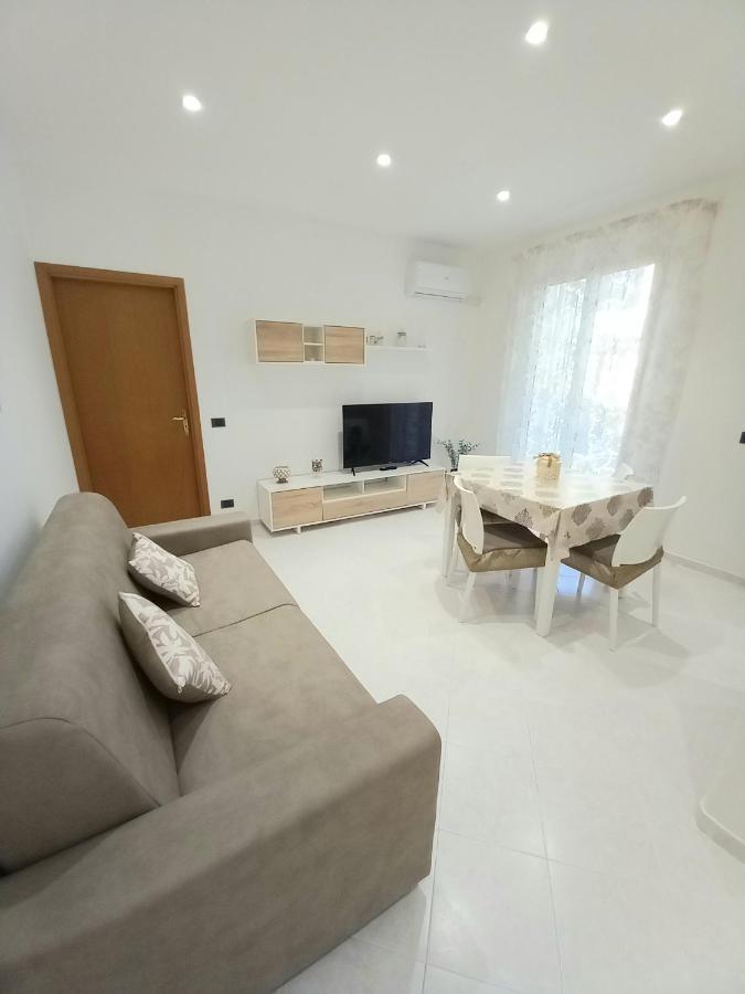 Casa Mary Apartment - Trapani Bagian luar foto